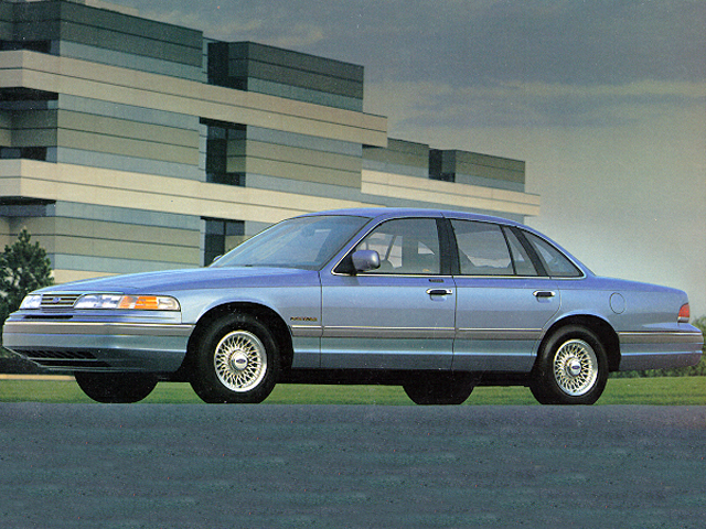 New 1995 Ford Crown Victoria