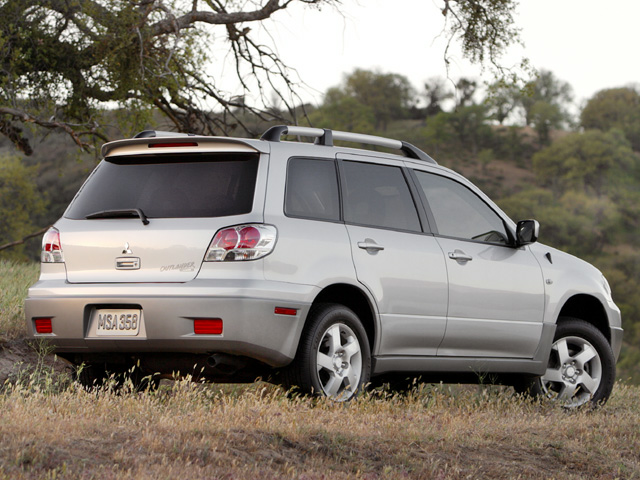 New 2004 Mitsubishi Outlander