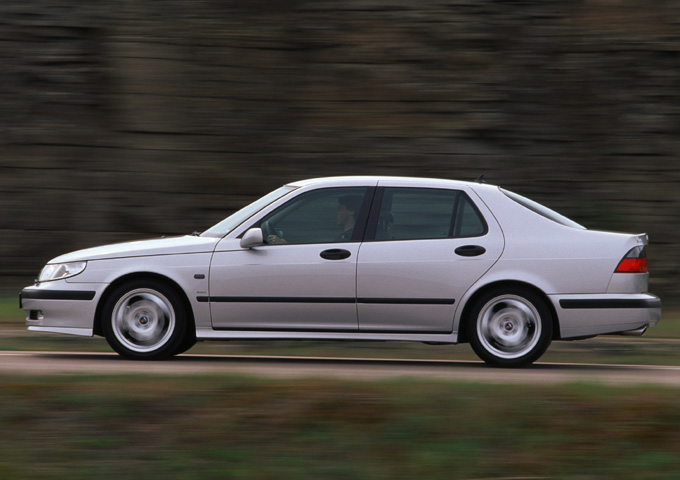 New 2001 Saab 9-5