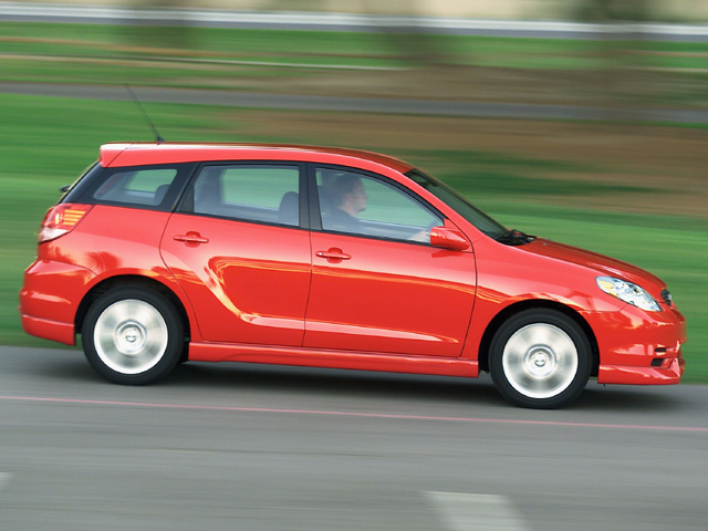 New 2004 Toyota Matrix