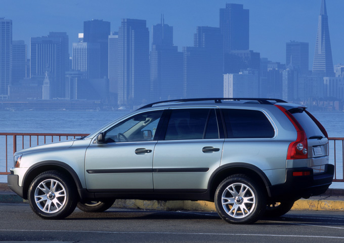 New 2003 Volvo XC90