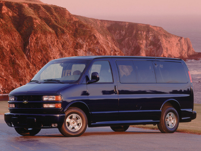 New 2002 Chevrolet Express 1500