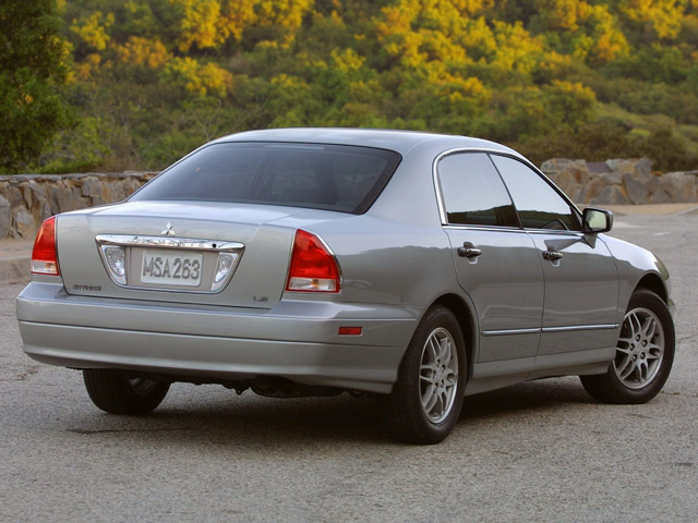 New 2002 Mitsubishi Diamante