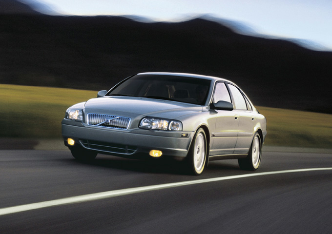 New 2003 Volvo S80