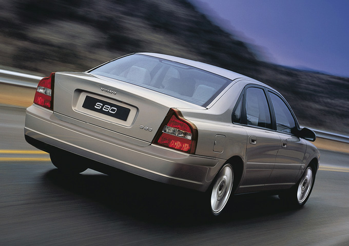 New 2003 Volvo S80