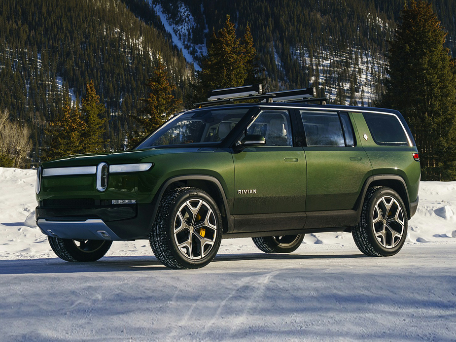 2024 Rivian R1S Specs, Price, MPG & Reviews