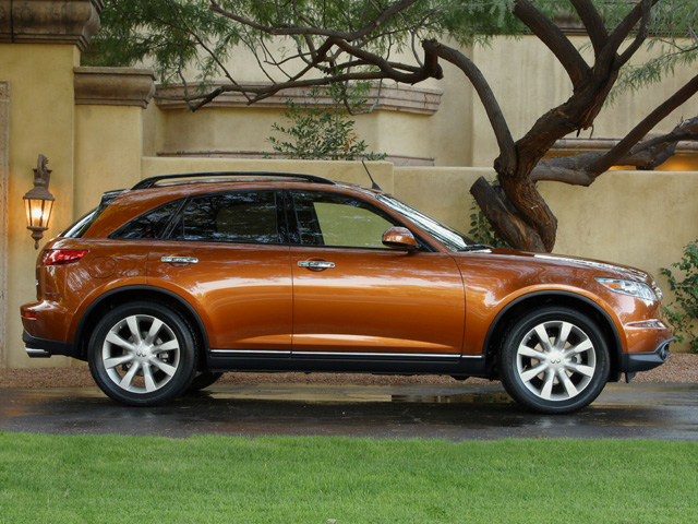 New 2004 INFINITI FX45