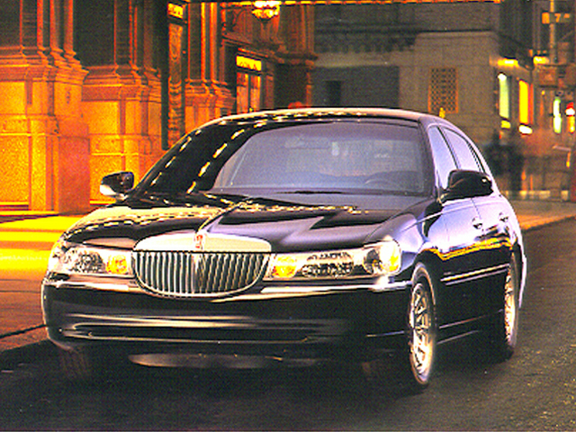 New 1999 Lincoln Town Car