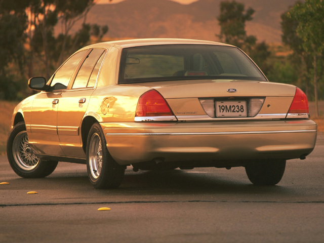 New 1999 Ford Crown Victoria