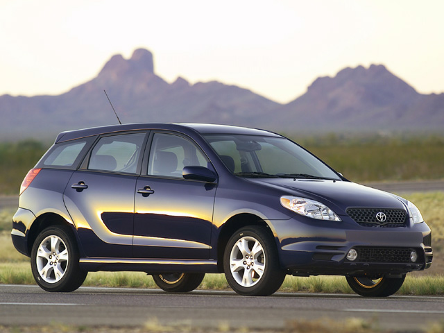 New 2004 Toyota Matrix