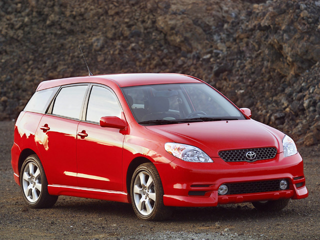 New 2004 Toyota Matrix