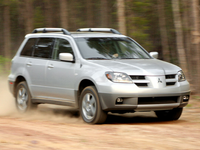 New 2004 Mitsubishi Outlander
