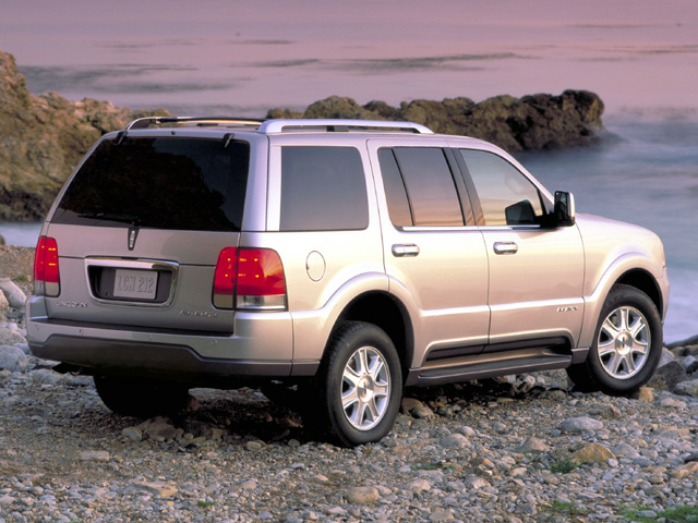 New 2004 Lincoln Aviator