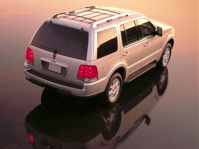 New 2004 Lincoln Aviator