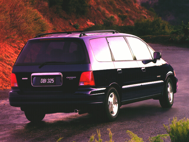 New 1997 Isuzu Oasis