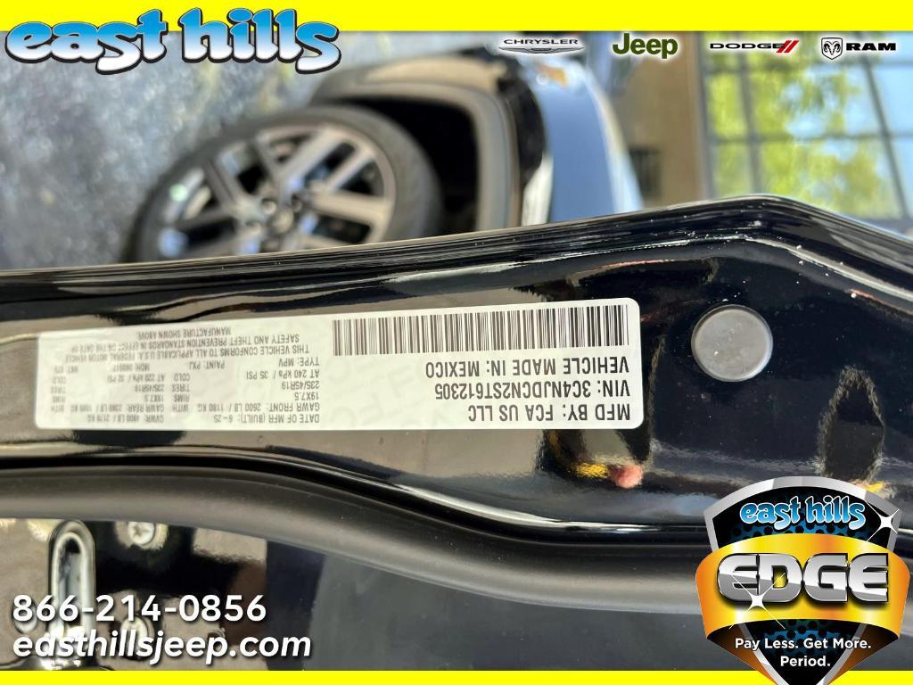 new 2025 Jeep Compass car, priced at $40,105