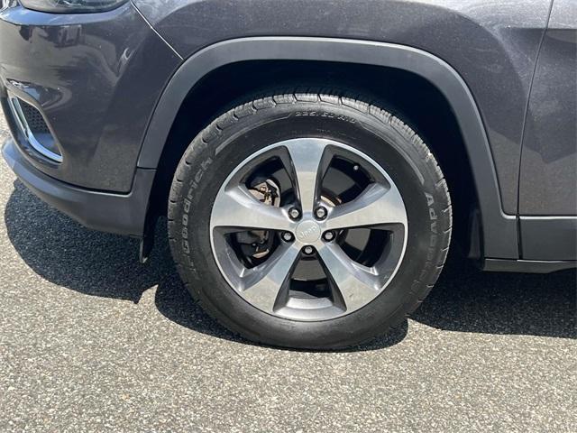 used 2019 Jeep Cherokee car, priced at $16,975