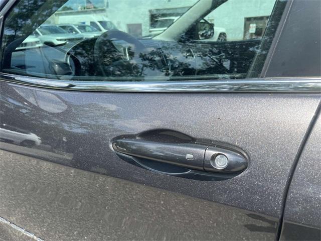 used 2019 Jeep Cherokee car, priced at $16,975