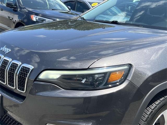 used 2019 Jeep Cherokee car, priced at $16,975