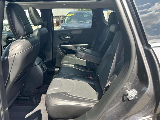 used 2019 Jeep Cherokee car, priced at $16,975