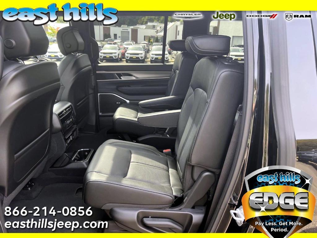 new 2025 Jeep Wagoneer L car, priced at $79,425