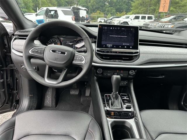 used 2024 Jeep Compass car