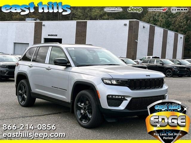 new 2025 Jeep Grand Cherokee car, priced at $53,160