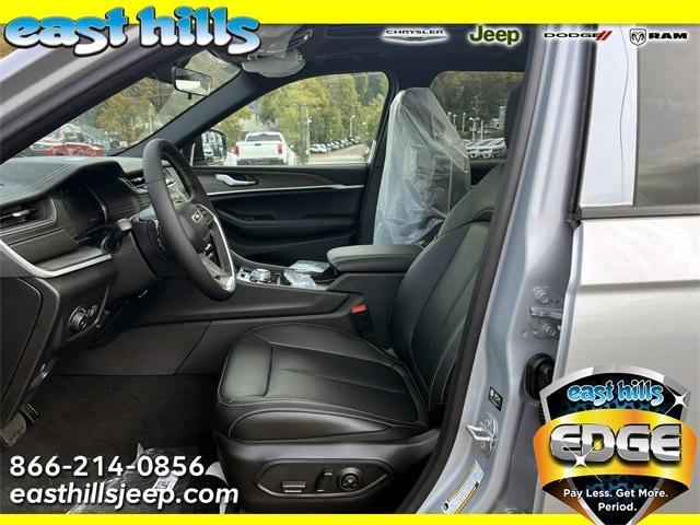 new 2025 Jeep Grand Cherokee car, priced at $53,160