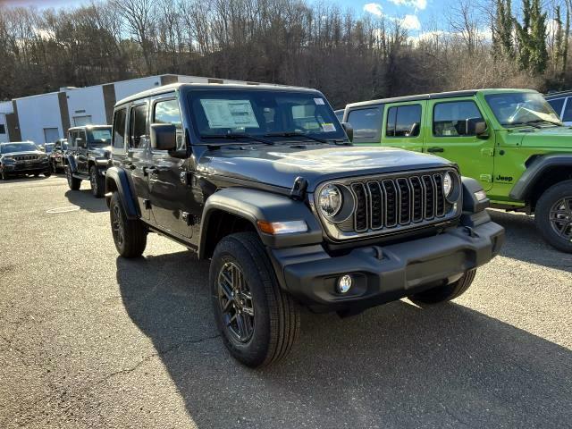 new 2025 Jeep Wrangler car, priced at $53,035