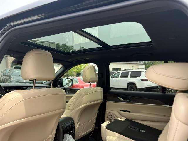new 2025 Jeep Grand Cherokee L car, priced at $52,110