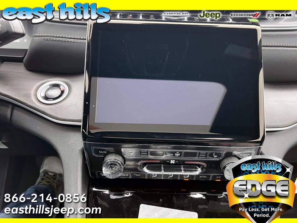 new 2025 Jeep Grand Cherokee car, priced at $50,435