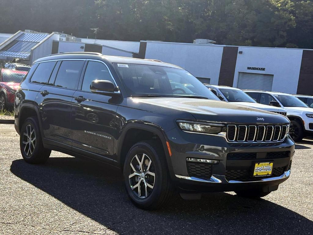 new 2025 Jeep Grand Cherokee L car, priced at $52,110