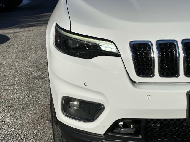 used 2021 Jeep Cherokee car, priced at $21,991