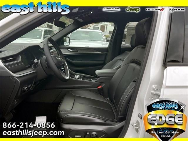 new 2025 Jeep Grand Cherokee car, priced at $49,840