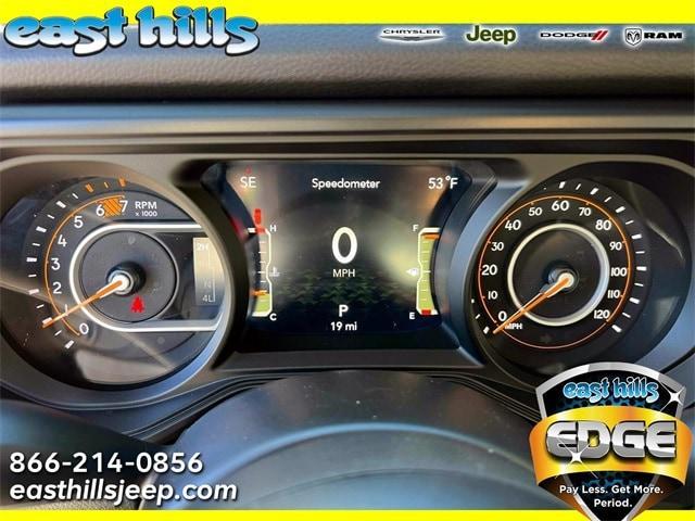 new 2025 Jeep Wrangler car, priced at $57,275