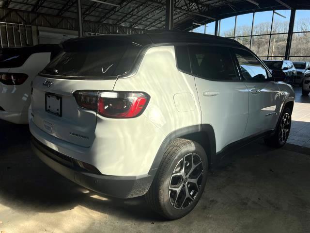 new 2025 Jeep Compass car, priced at $33,840