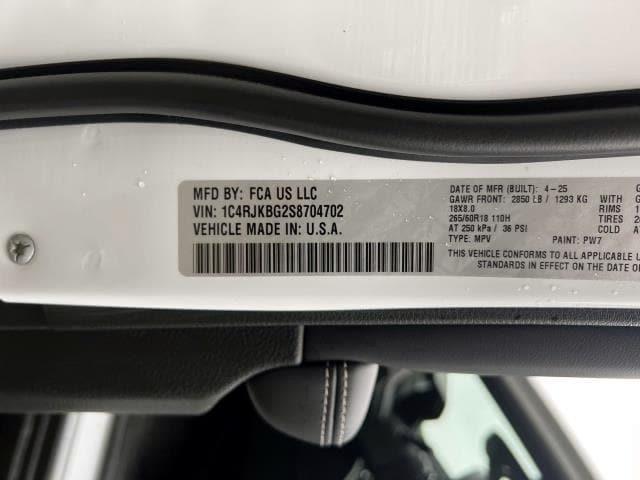 new 2025 Jeep Grand Cherokee L car, priced at $51,940