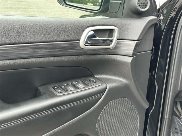 used 2021 Jeep Grand Cherokee car, priced at $24,270