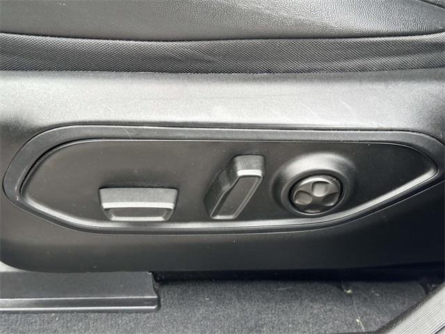 used 2023 Jeep Grand Cherokee car, priced at $30,995