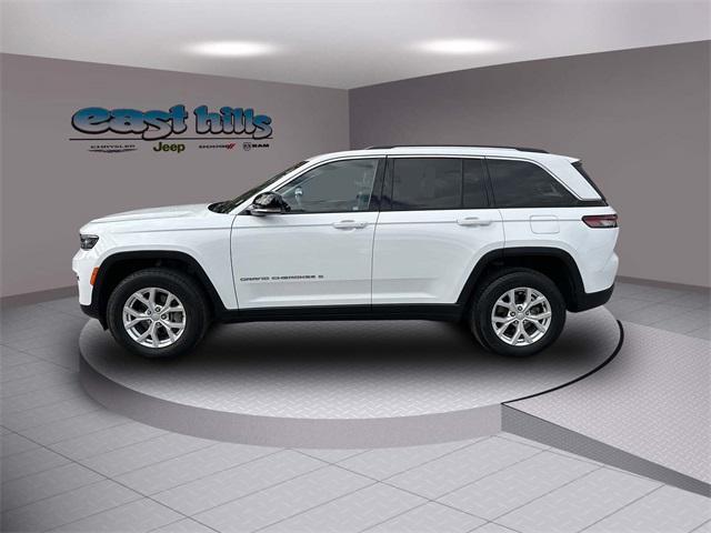 used 2023 Jeep Grand Cherokee car, priced at $30,995