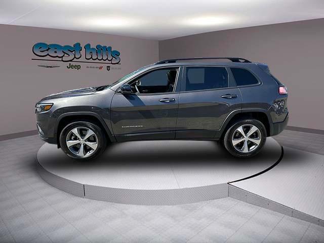 used 2022 Jeep Cherokee car, priced at $28,374