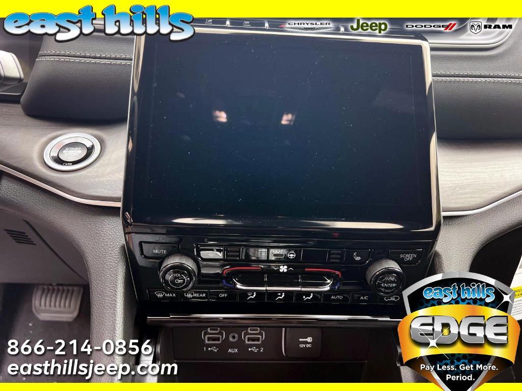 new 2025 Jeep Grand Cherokee car, priced at $49,840