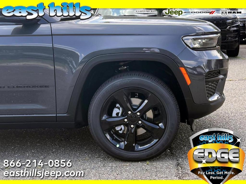 new 2025 Jeep Grand Cherokee car, priced at $48,375