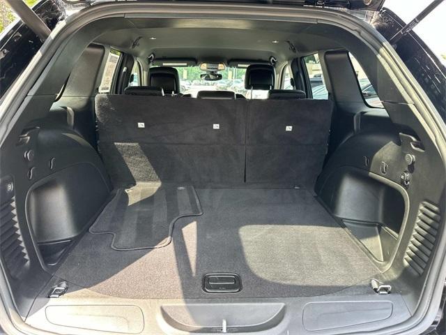 used 2022 Jeep Grand Cherokee WK car, priced at $30,460