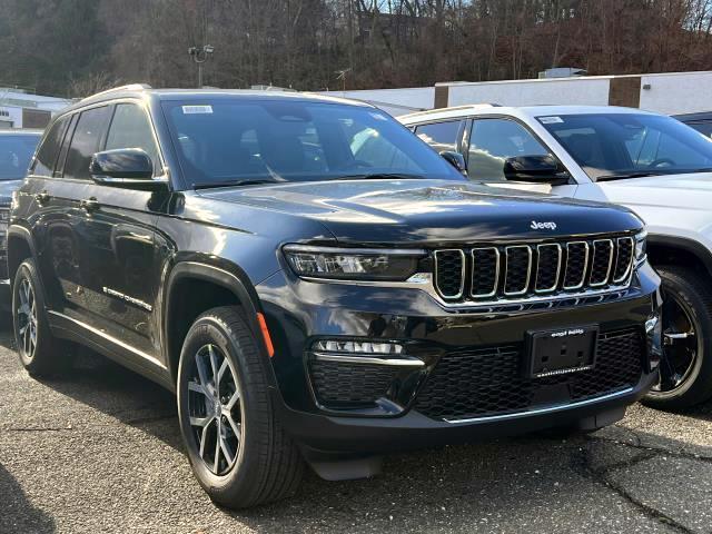 new 2025 Jeep Grand Cherokee car, priced at $49,810