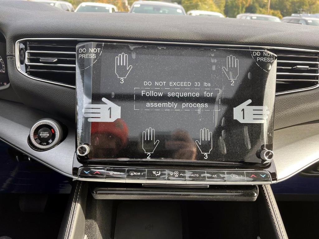 new 2025 Jeep Wagoneer car, priced at $75,530