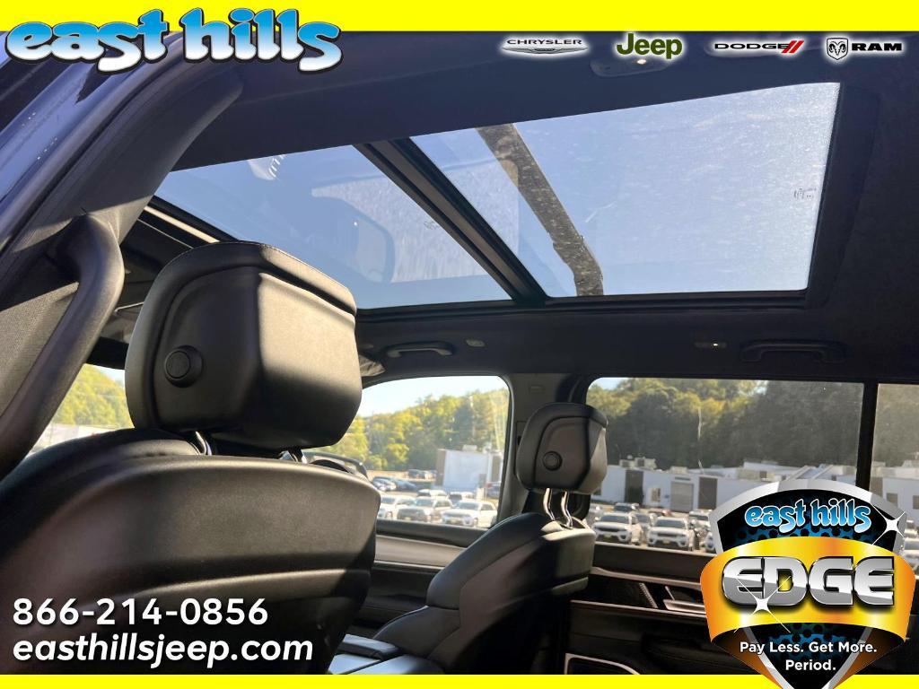 new 2025 Jeep Wagoneer car, priced at $76,425