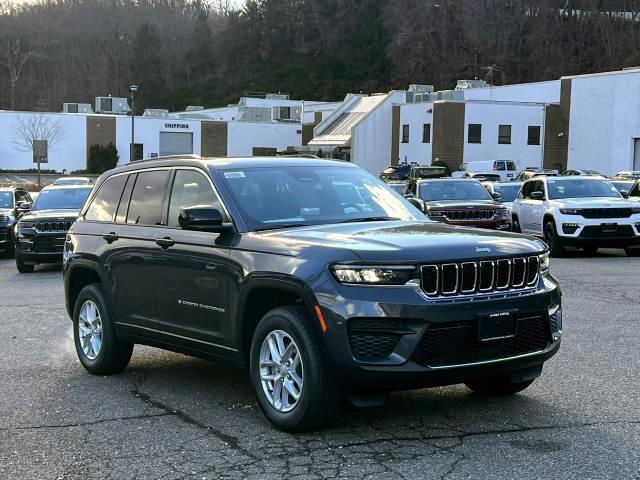 new 2025 Jeep Grand Cherokee car, priced at $42,175