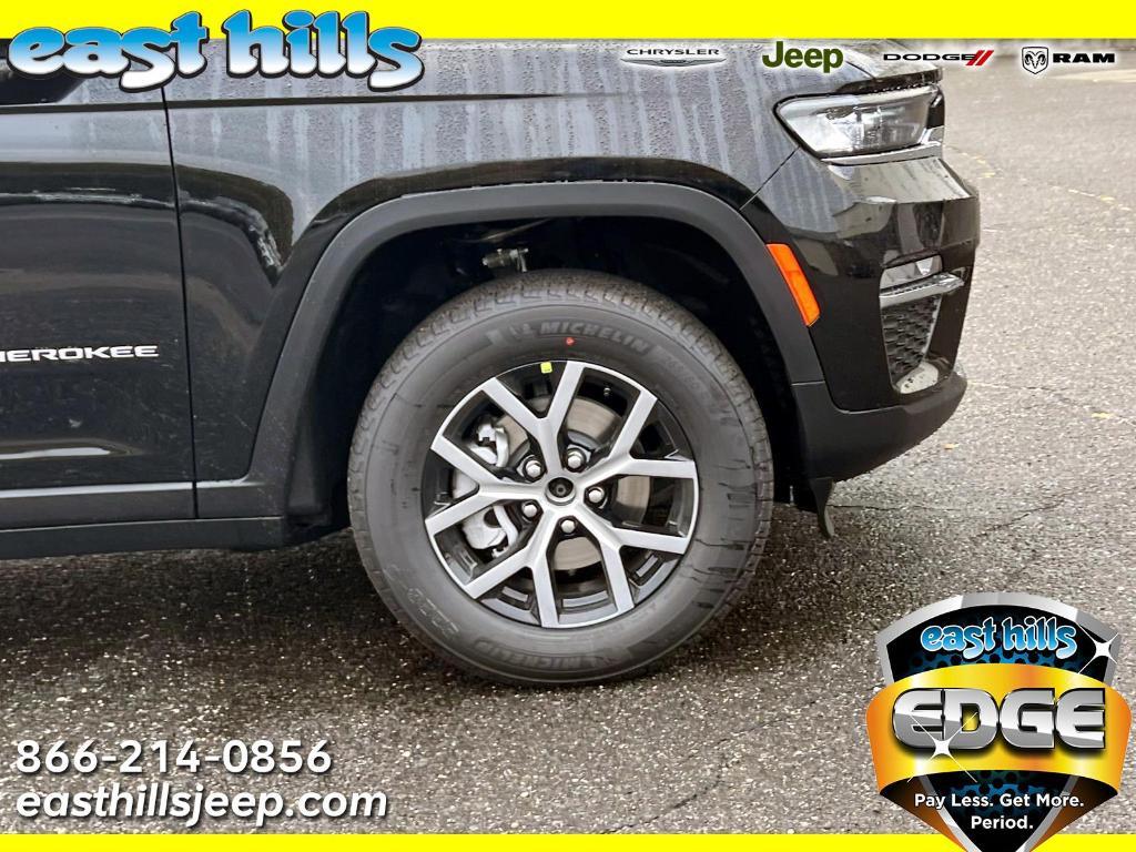 new 2025 Jeep Grand Cherokee car, priced at $47,495