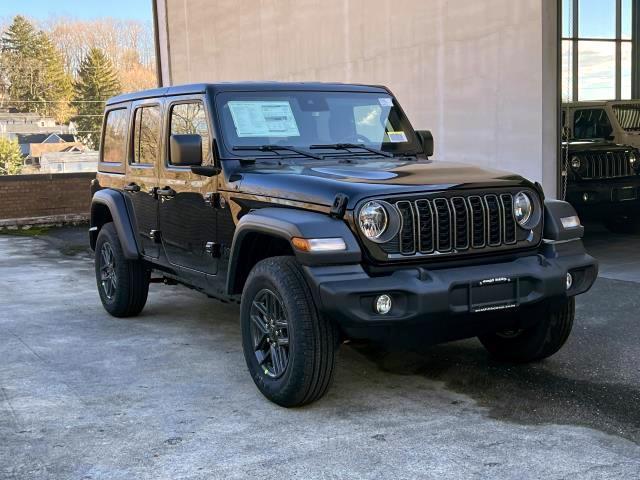 new 2025 Jeep Wrangler car, priced at $53,035